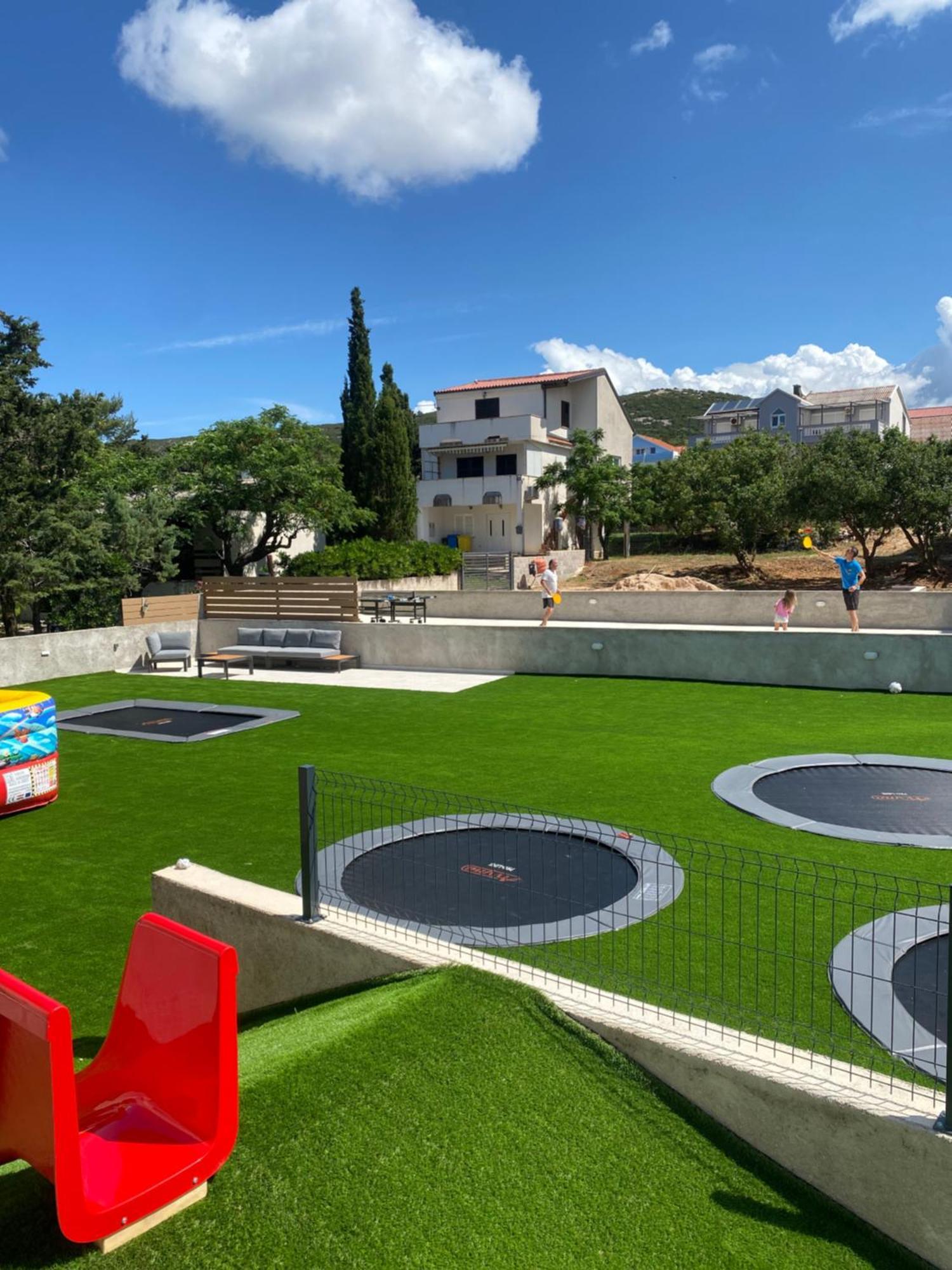 Apartments Kristina, Place For The Family Stara Novalja Luaran gambar